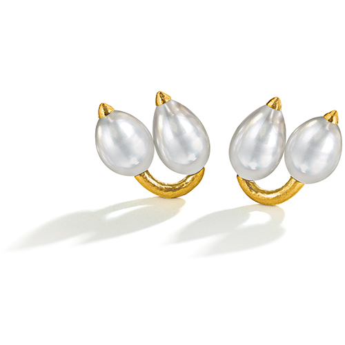 Belperron-Twin-Bud-Earclips-Pearl-Virgin-Gold